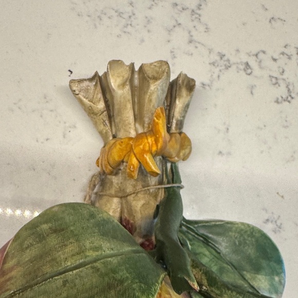 Decorative Red Apple Wall Accent - Picture 4 of 8